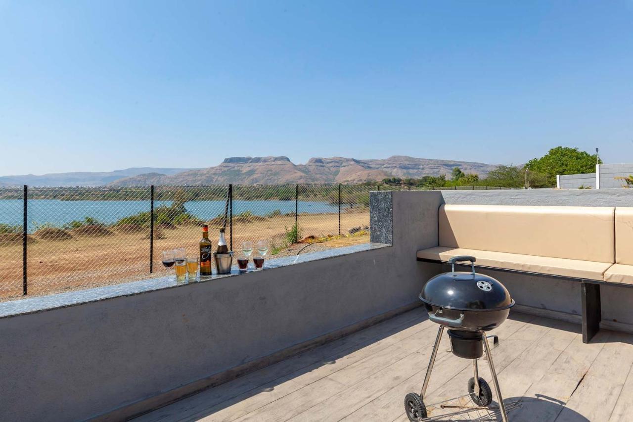 Stayvista'S Bellisimo Panorama - Lakeside Oasis With Infinity Pool, Modern Interiors, Open-To-Sky Bathtub, And Lush Green Lawn Нашик Екстер'єр фото